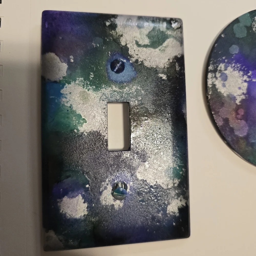 HANDCRAFTED Abstract Room Decor HANDPAINTED 6 Wood Coasters & Lightswitch Case - Picture 13 of 14